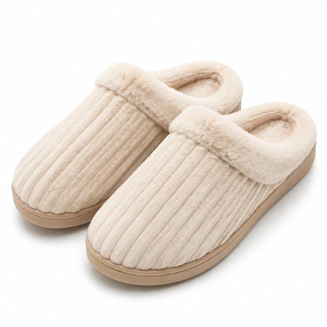 Chaussons d'intérieur pointure 38/39 en textile beige à col doux semelle antidérapante